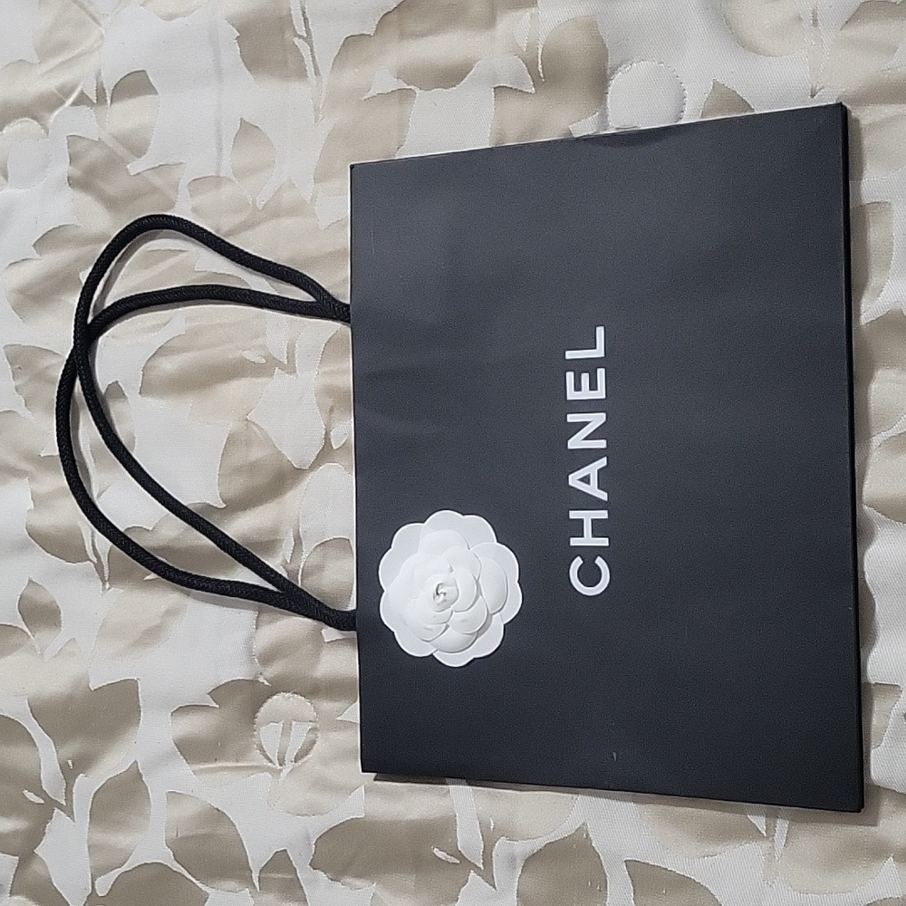 Chanel Shoppers Bag with Camellia Medium